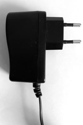 Warmthru 3.7V Charger: UK, EU, or USA